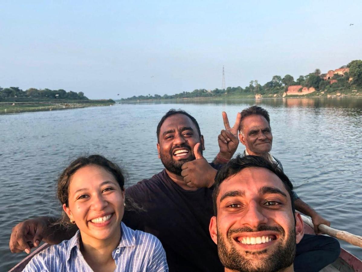 Zigzag Homestay Agra  Luaran gambar