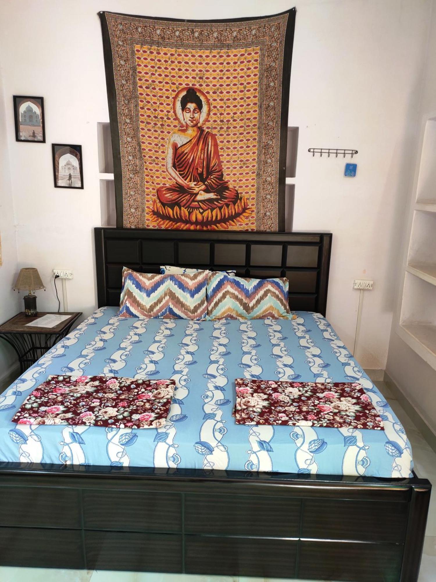 Zigzag Homestay Agra  Luaran gambar