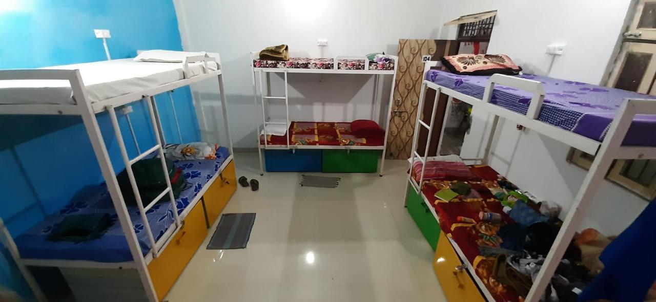 Zigzag Homestay Agra  Luaran gambar